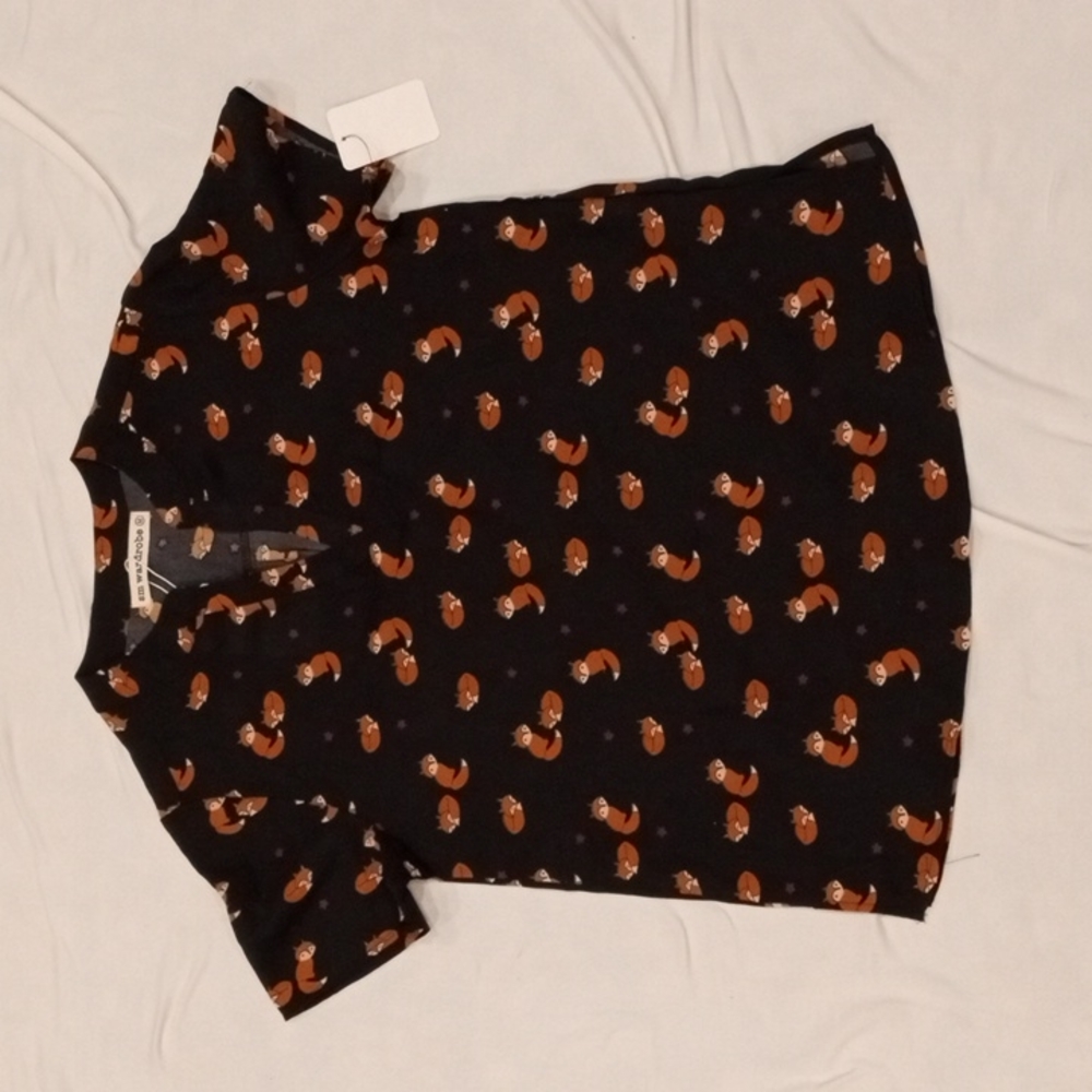 'sm wardrobe" Foxy Graphic s/s Shirt M nwt